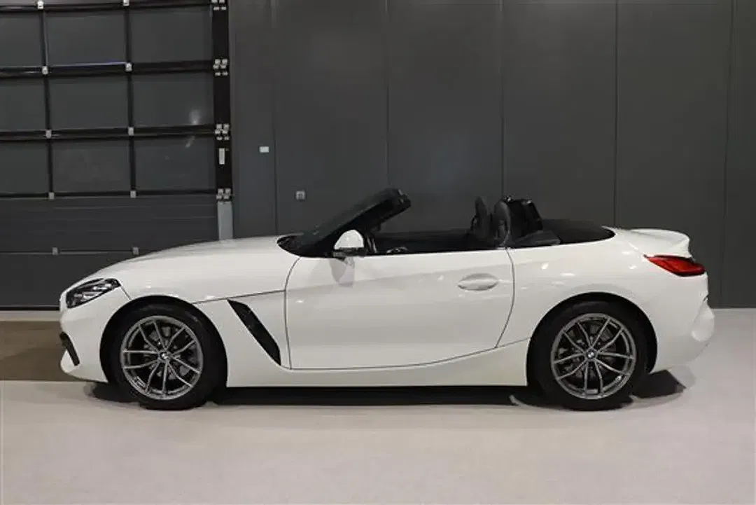 BMW Z4 - Thumbnail 4