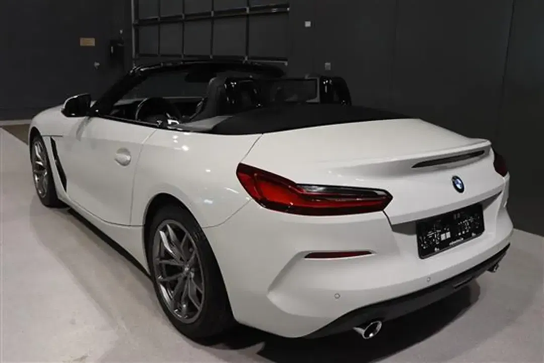 BMW Z4 - Thumbnail 5