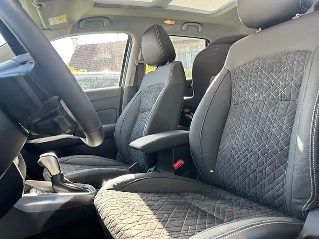 Suzuki Vitara - Thumbnail 11