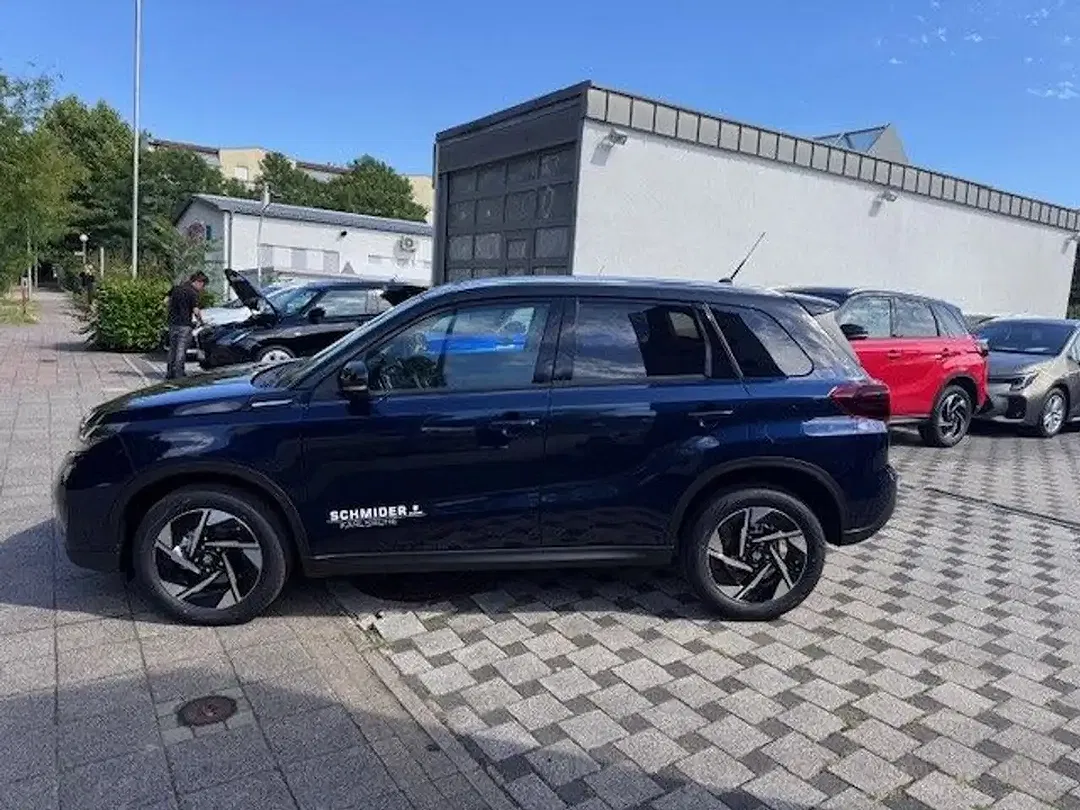 Suzuki Vitara - Thumbnail 4