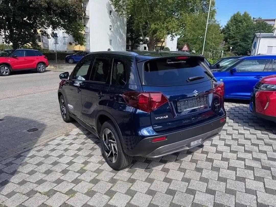 Suzuki Vitara - Thumbnail 5