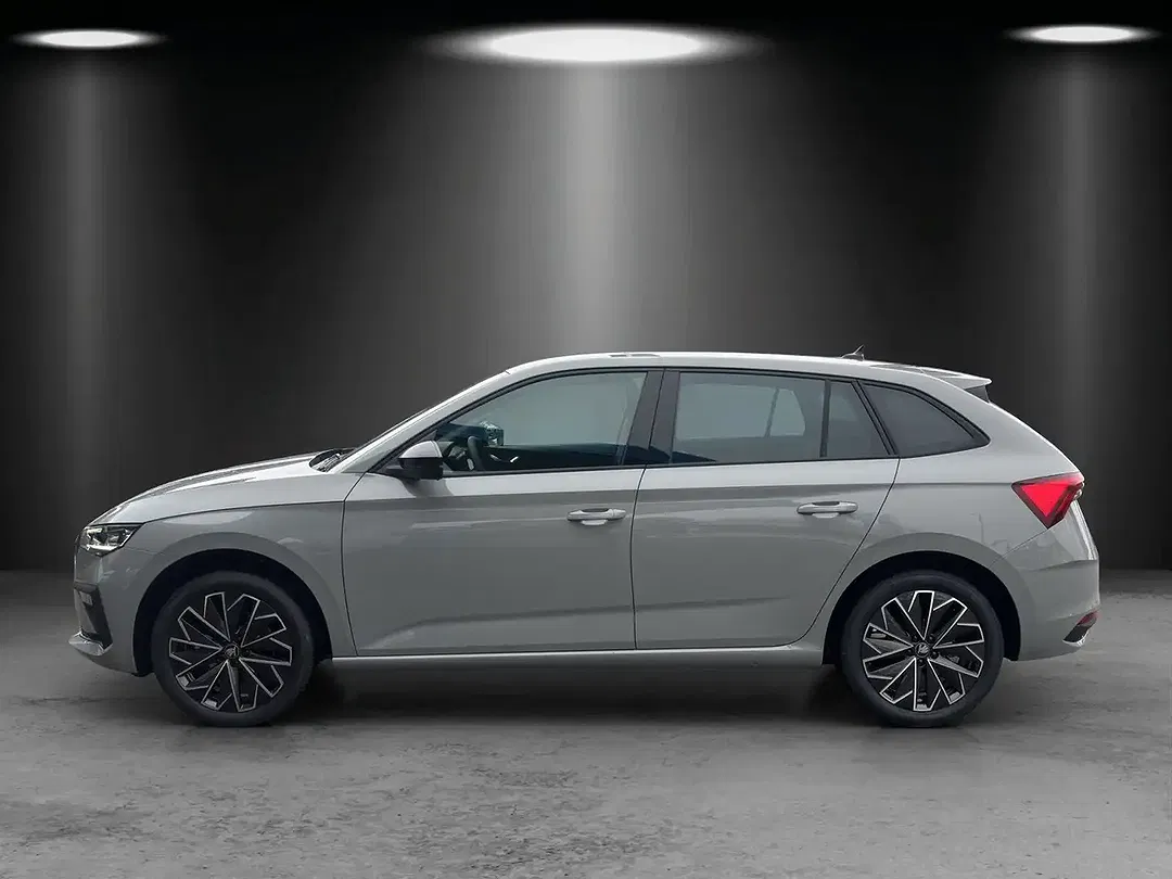 Skoda Scala - Thumbnail 2