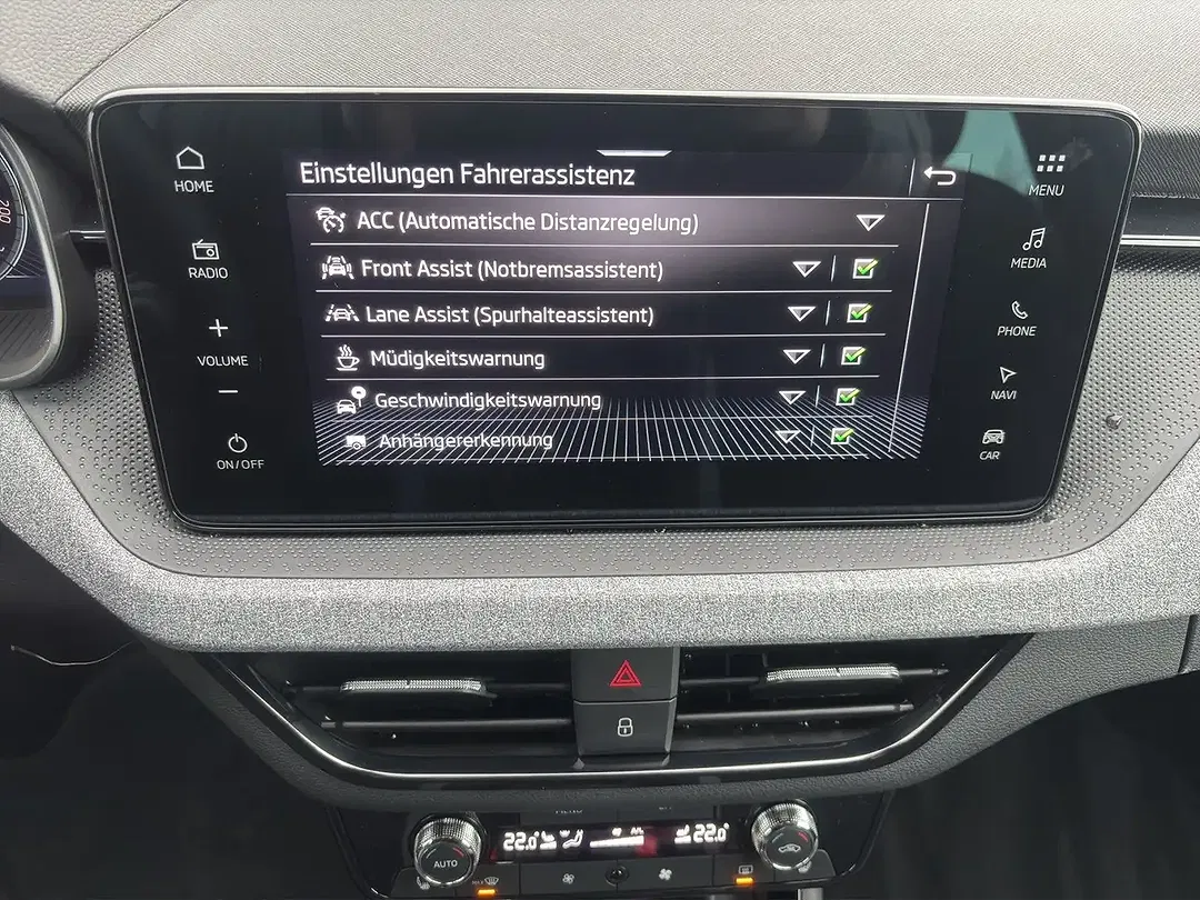 Skoda Scala - Thumbnail 9