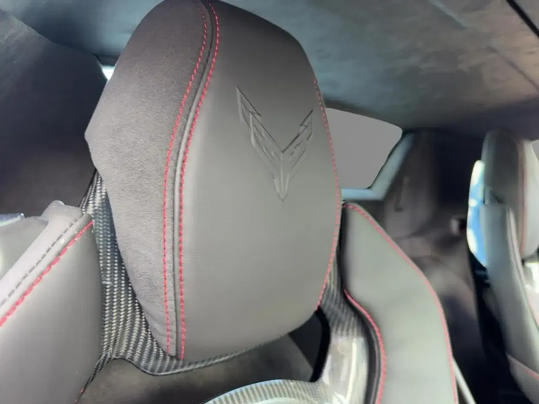 Corvette Z06 - Thumbnail 9