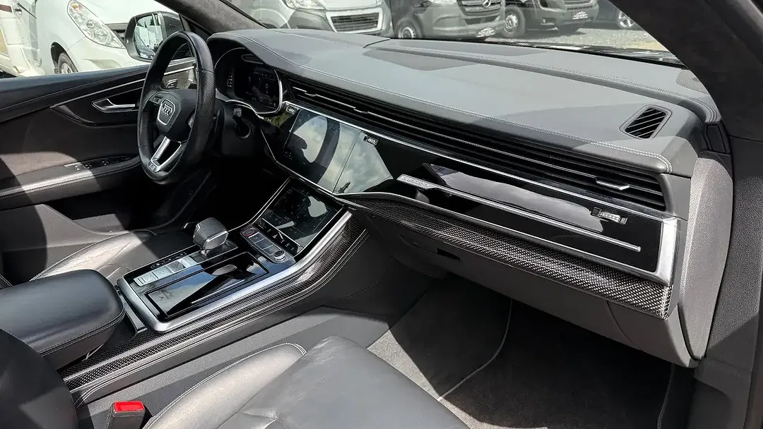 Audi SQ8 - Thumbnail 15