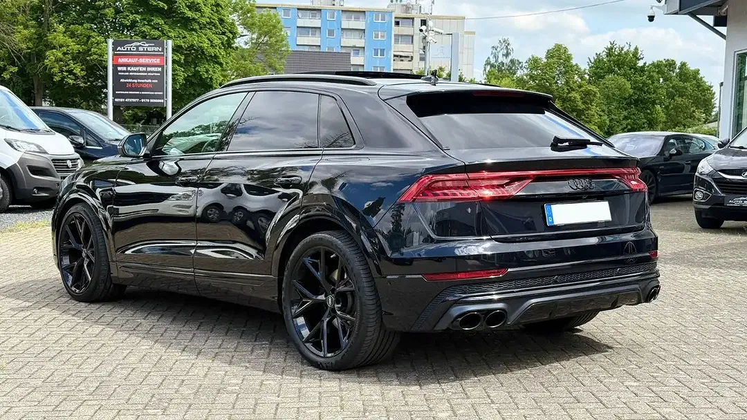Audi SQ8 - Thumbnail 3