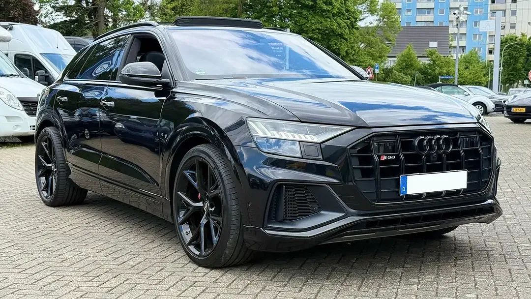 Audi SQ8 - Thumbnail 7