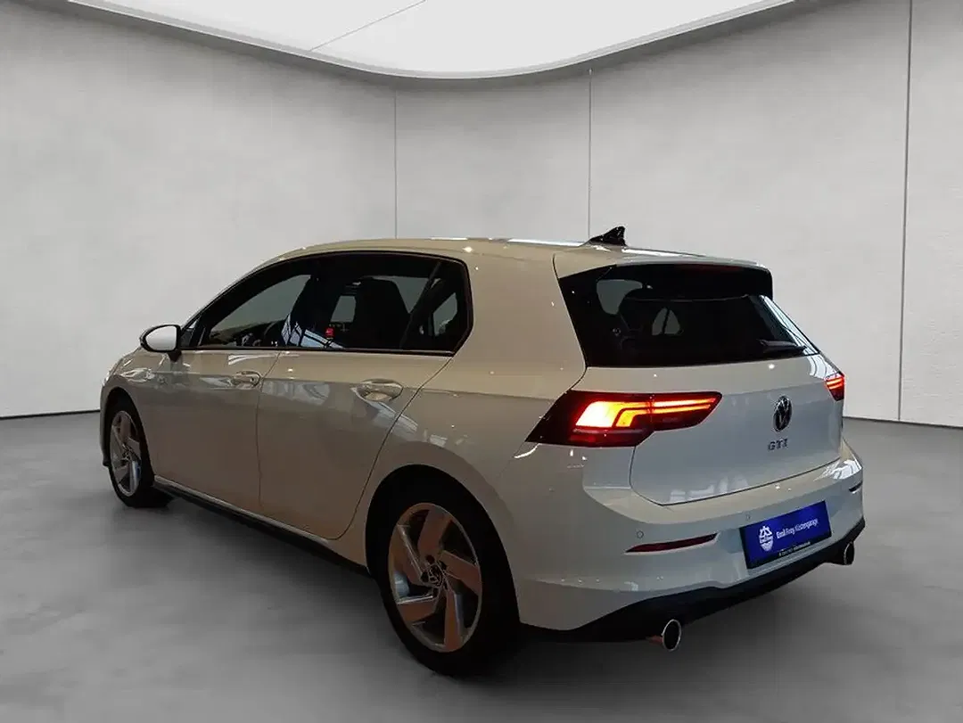 Volkswagen Golf GTI - Thumbnail 3