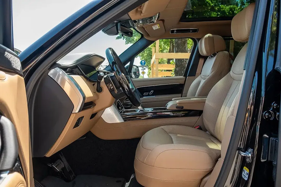 Land Rover Range Rover - Thumbnail 12