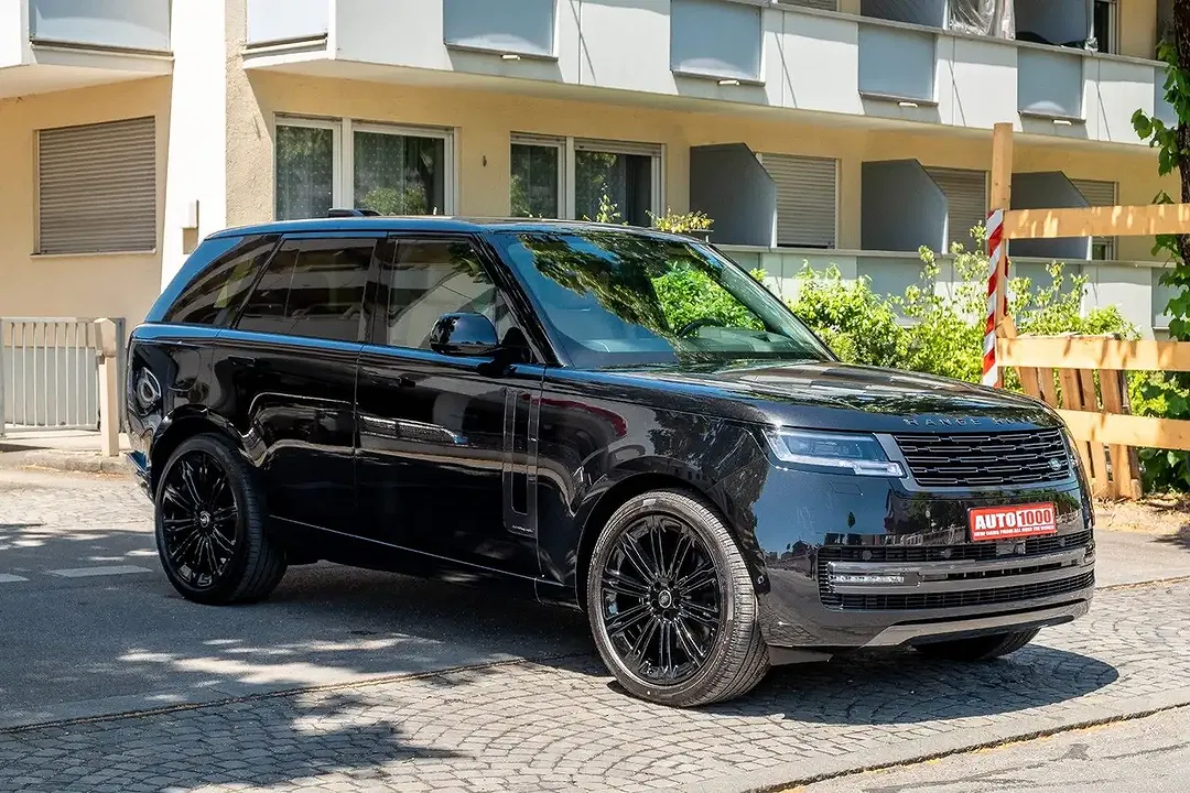 Land Rover Range Rover - Thumbnail 3