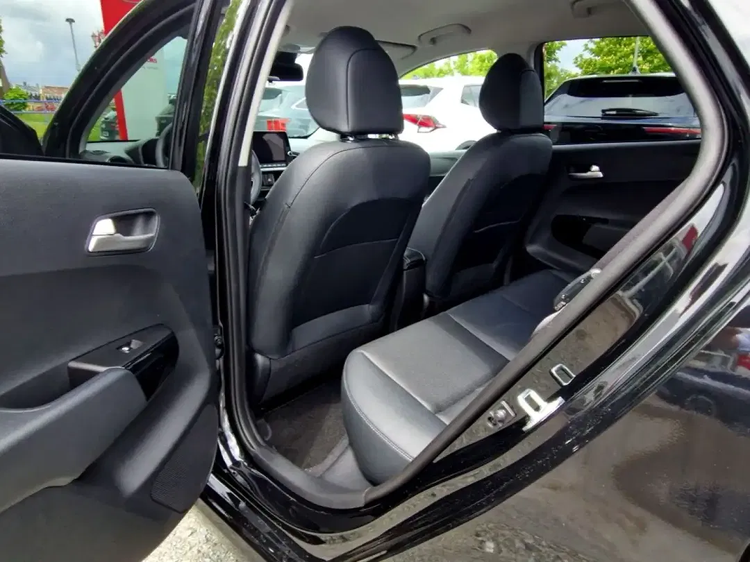 Kia Picanto - Thumbnail 9