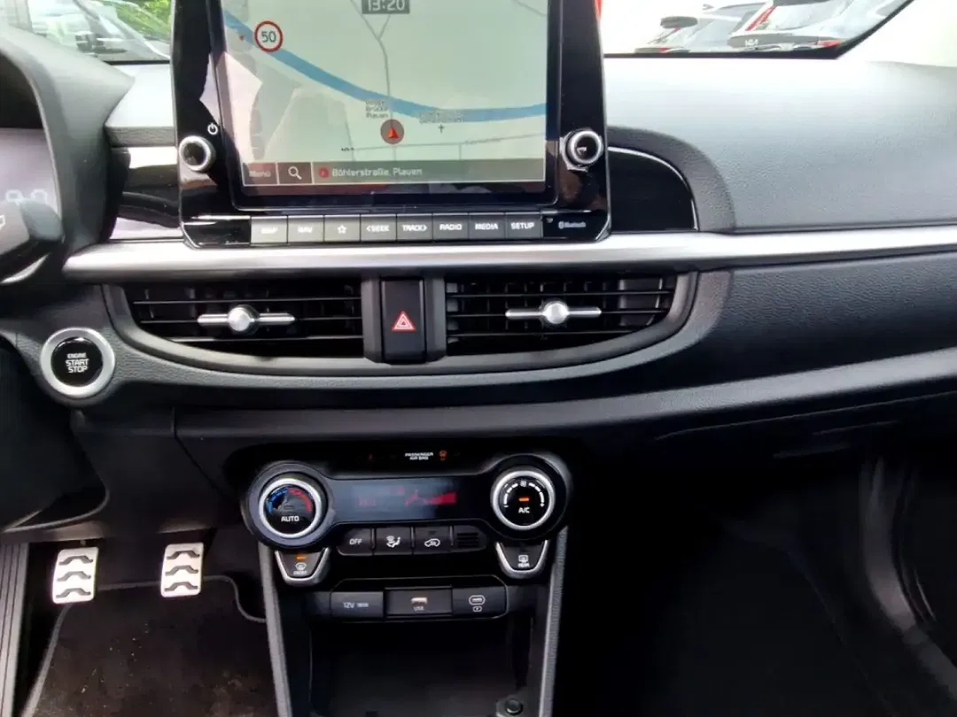 Kia Picanto - Thumbnail 12