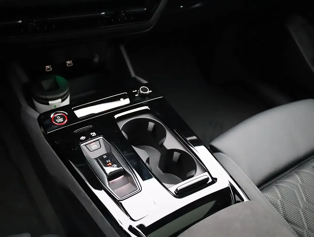 Audi S6 e-tron - Thumbnail 15