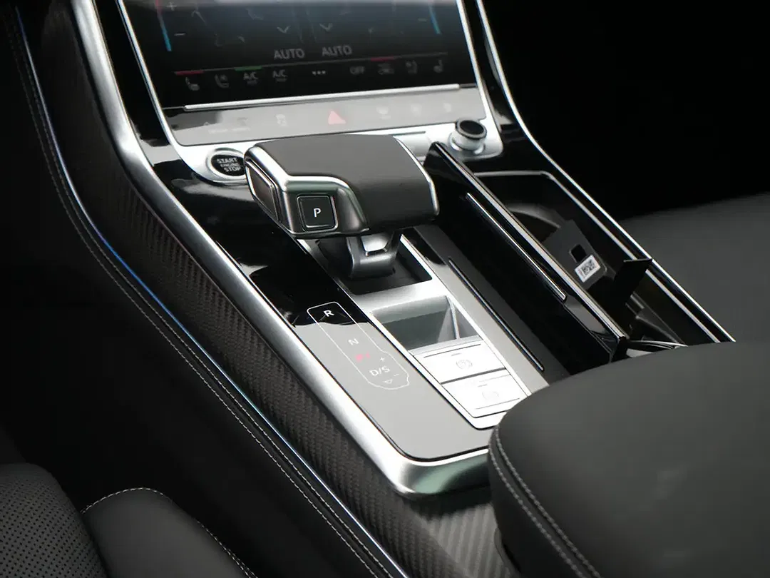 Audi Q8 - Thumbnail 13
