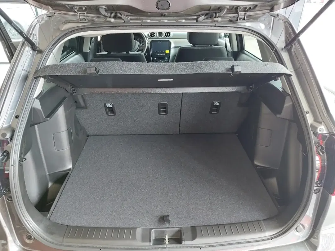 Suzuki Vitara - Thumbnail 15