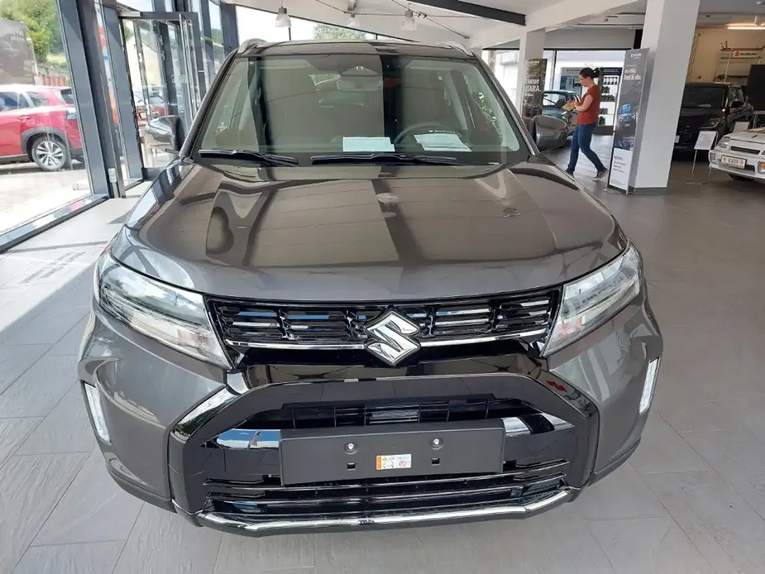 Suzuki Vitara - Thumbnail 3
