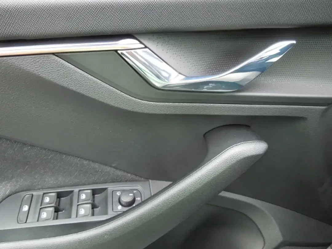 Skoda Kamiq - Thumbnail 8