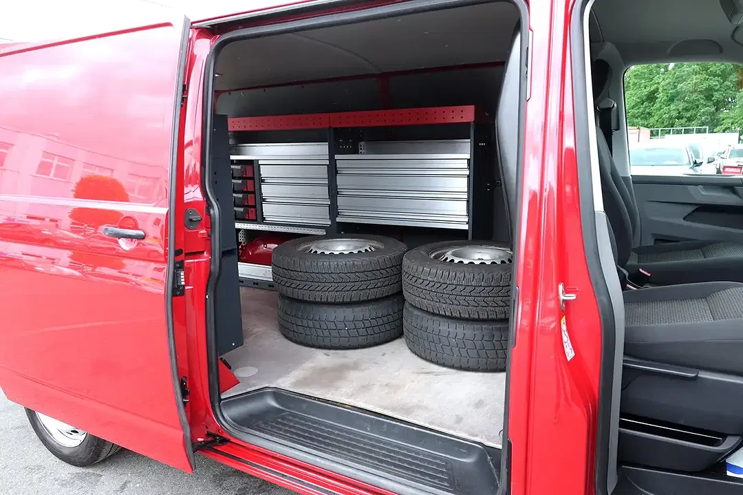 Volkswagen Transporter - Thumbnail 12