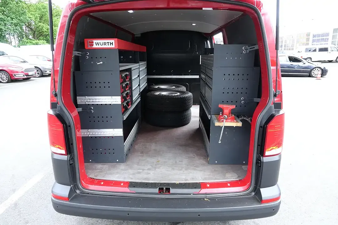 Volkswagen Transporter - Thumbnail 13