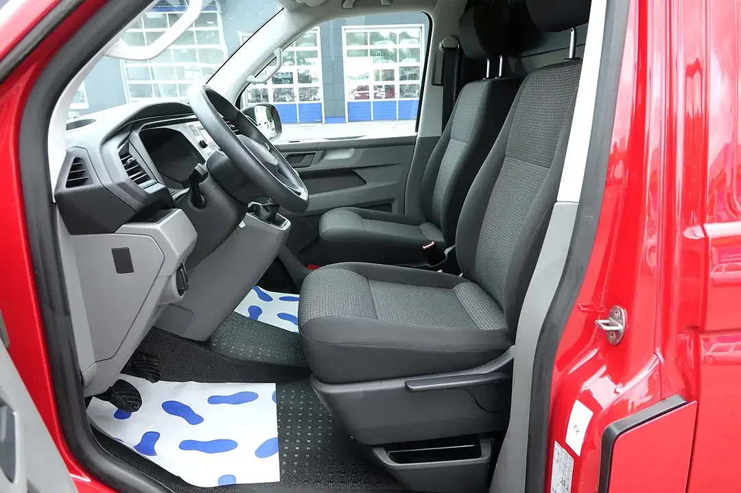 Volkswagen Transporter - Thumbnail 7