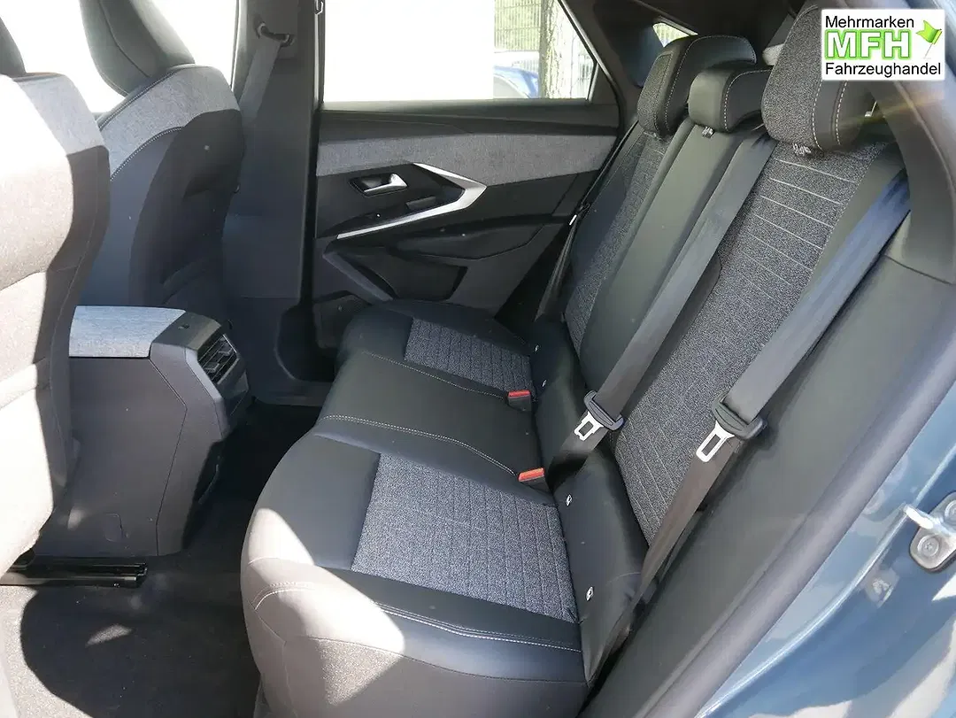 Peugeot 3008 - Thumbnail 7