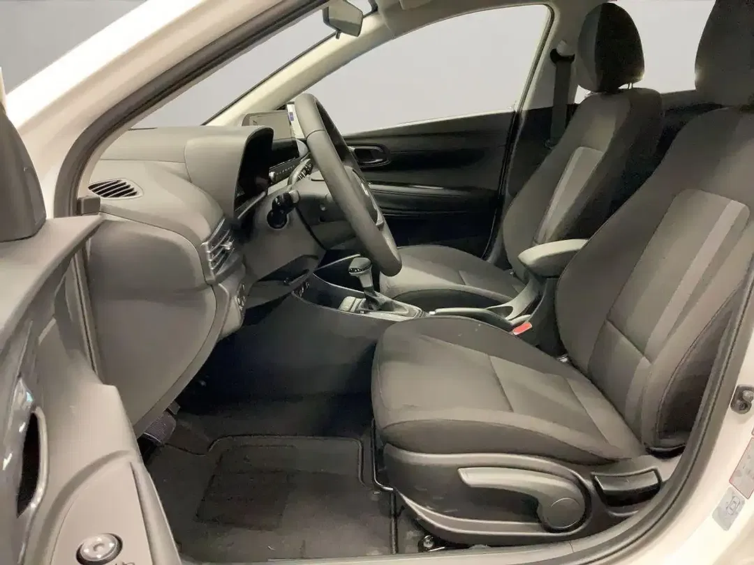 Hyundai i20 - Thumbnail 10