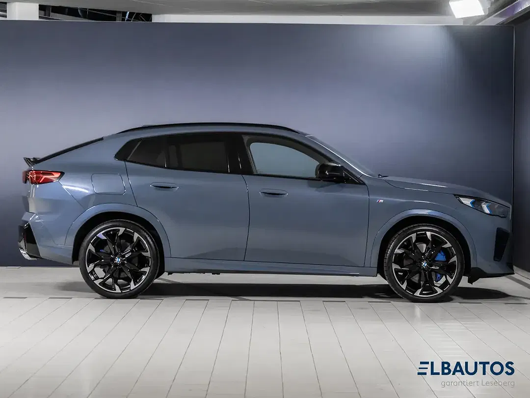 BMW M3 - Thumbnail 4