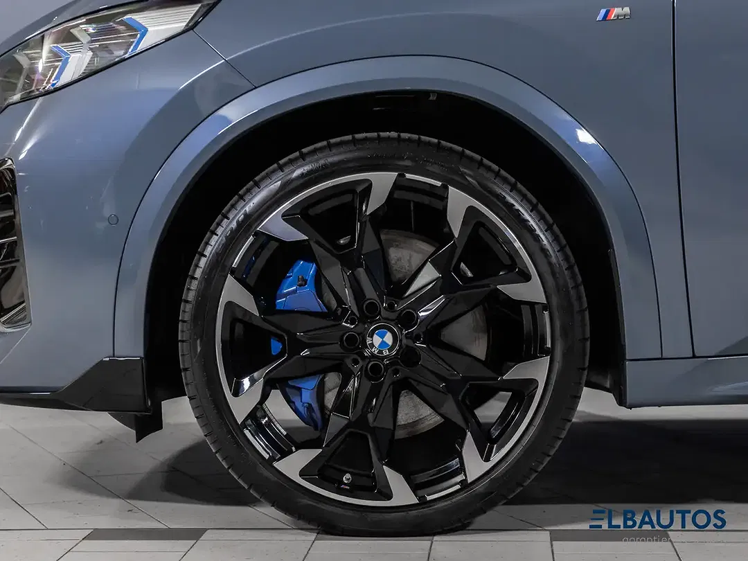 BMW M3 - Thumbnail 7