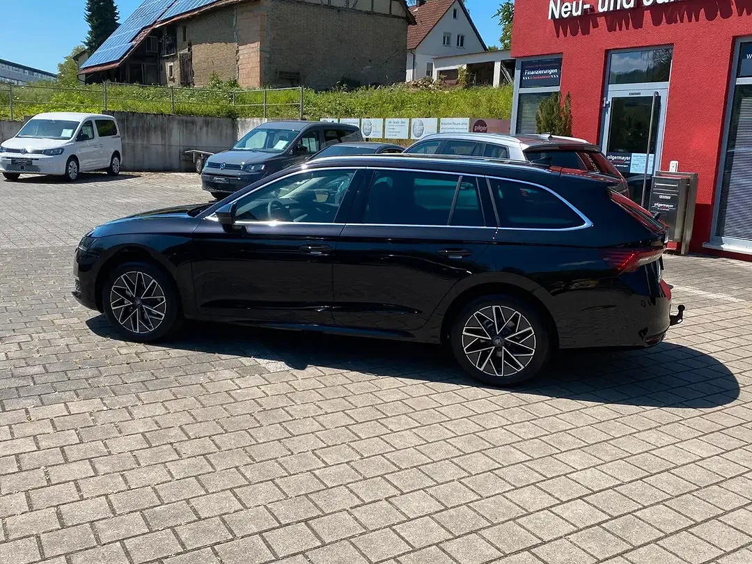 Skoda Octavia - Thumbnail 7