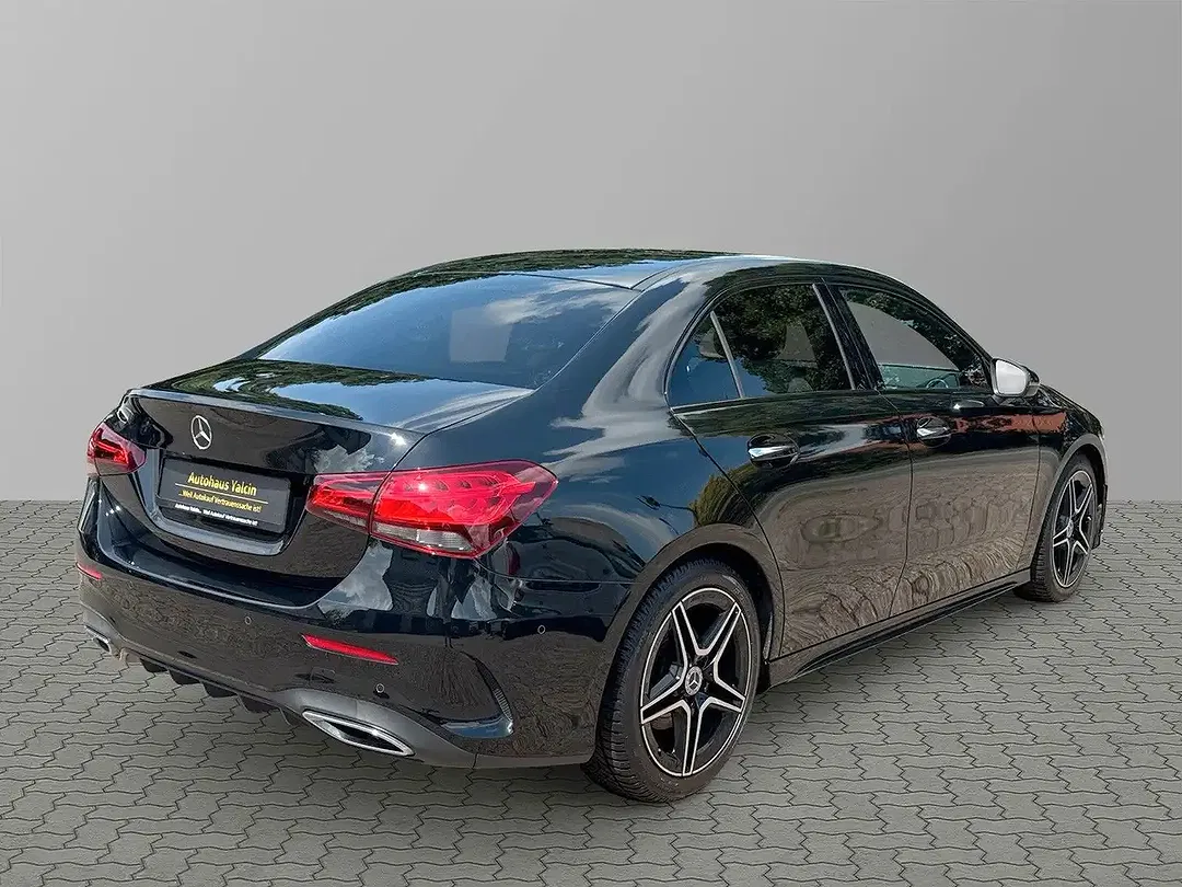 Mercedes-Benz A 200 - Thumbnail 3
