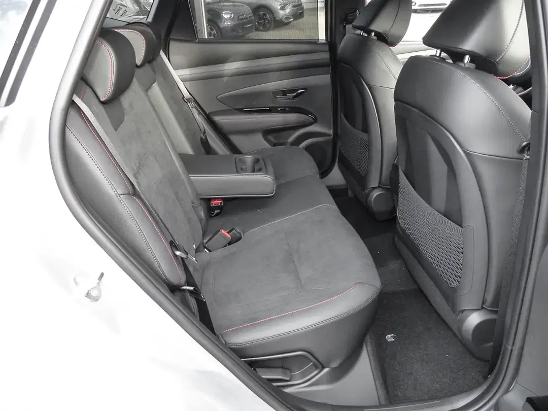 Hyundai TUCSON - Thumbnail 9