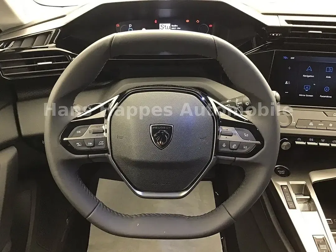 Peugeot 308 - Thumbnail 9