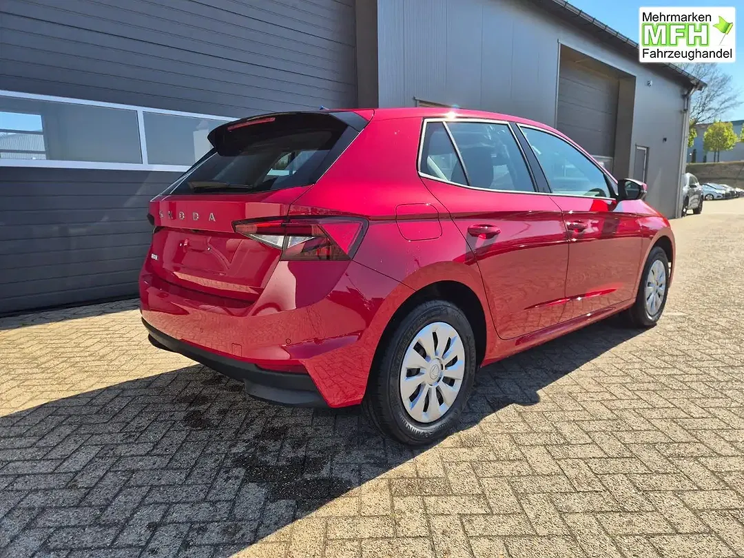 Skoda Fabia - Thumbnail 5