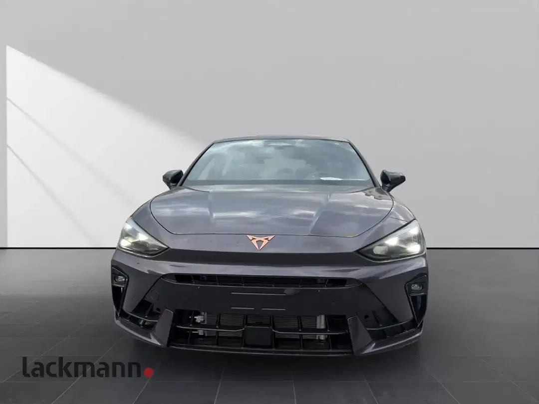 CUPRA Leon - Thumbnail 2