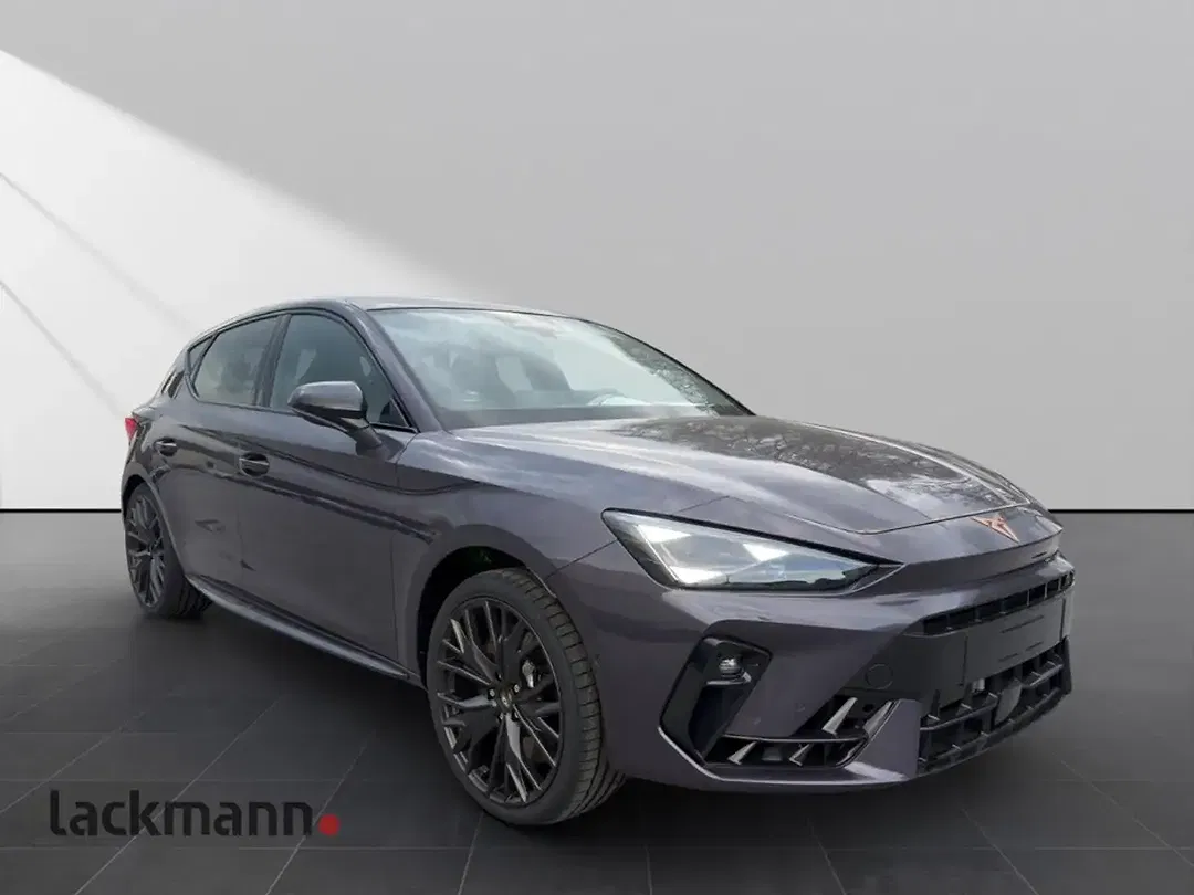 CUPRA Leon - Thumbnail 3