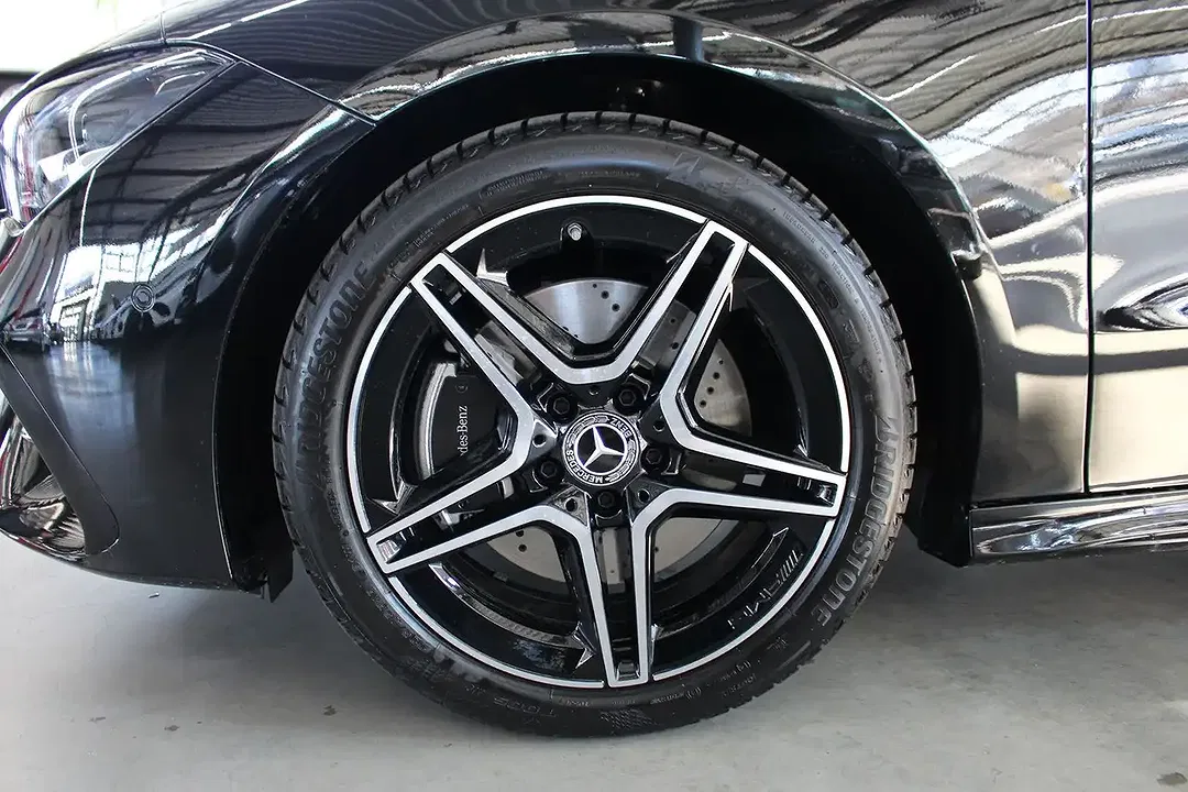 Mercedes-Benz CLA 200 - Thumbnail 5