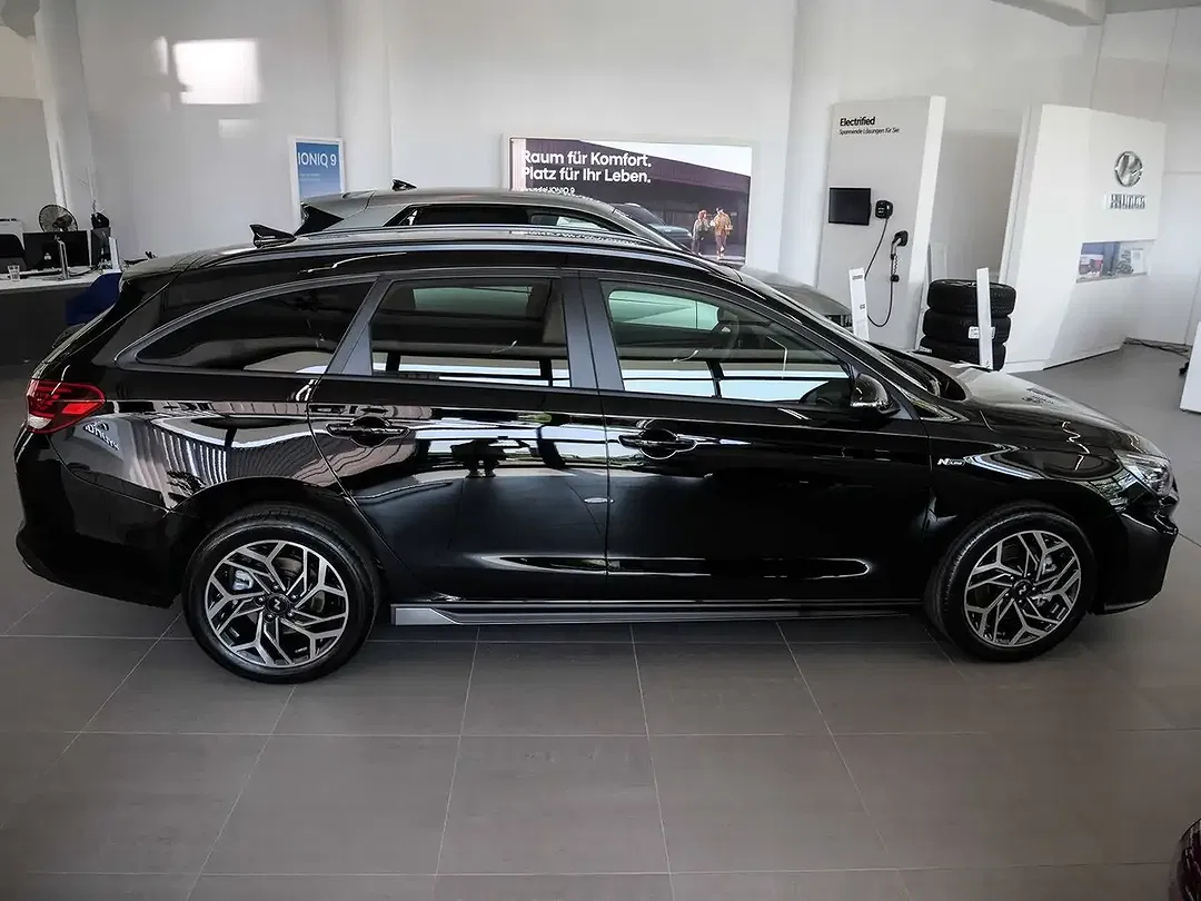 Hyundai i30 - Thumbnail 4
