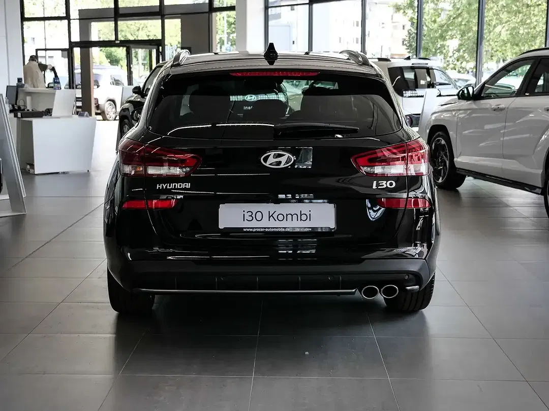 Hyundai i30 - Thumbnail 5