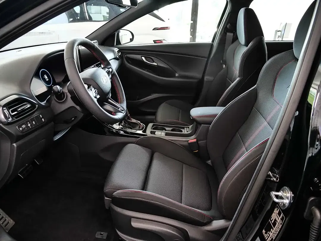 Hyundai i30 - Thumbnail 9