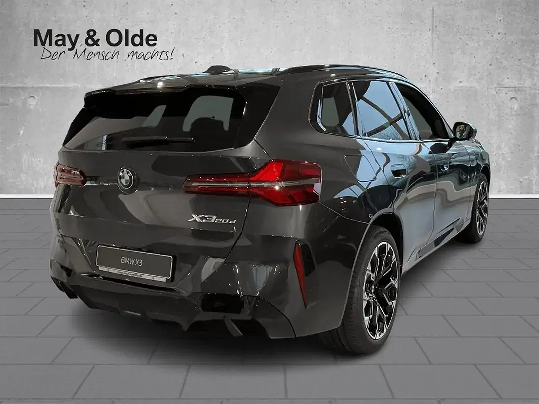 BMW X3 - Thumbnail 3