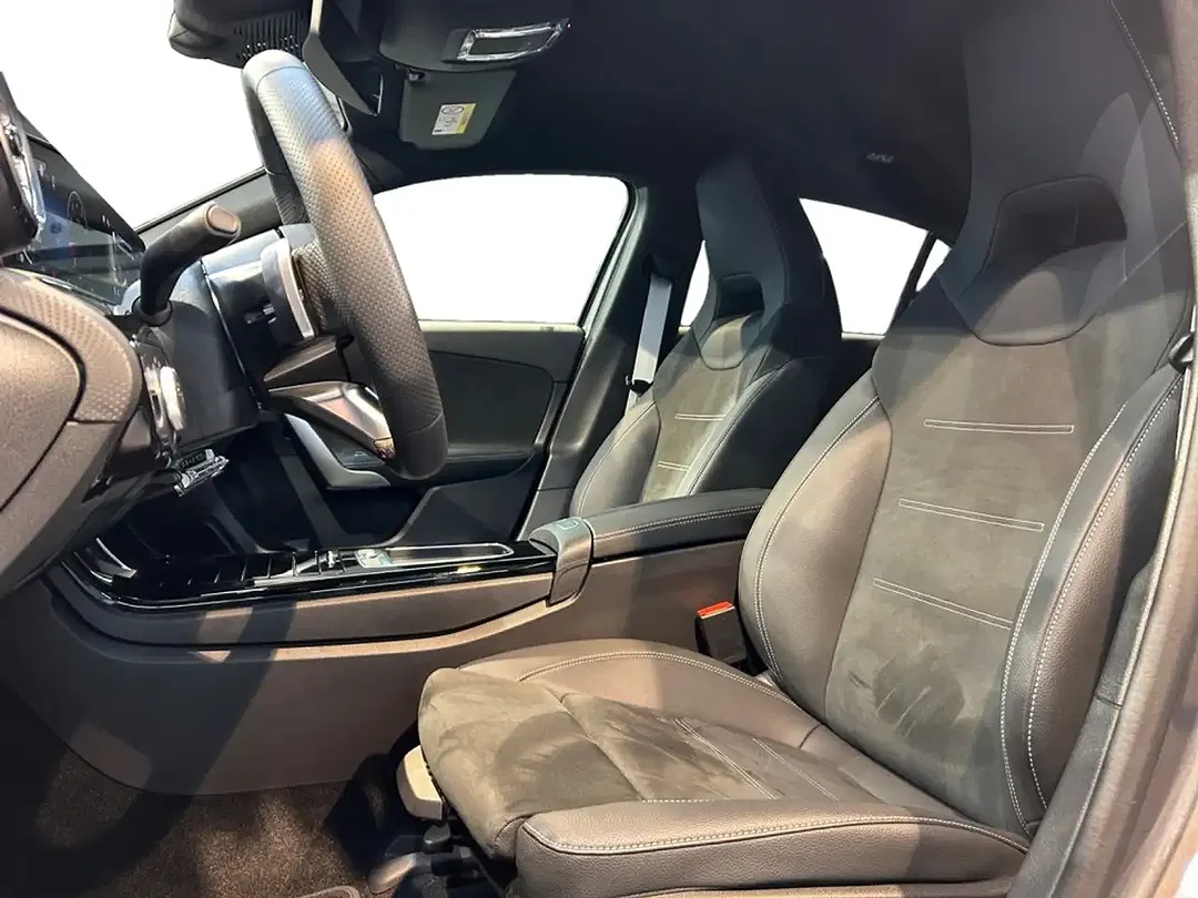 Mercedes-Benz A 200 - Thumbnail 5