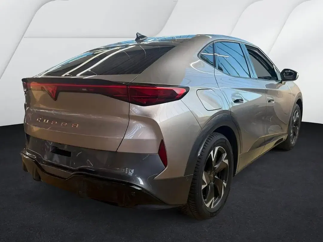 CUPRA Tavascan - Thumbnail 2