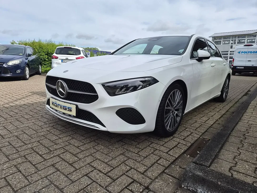 Mercedes-Benz A 220 - Afbeelding 1
