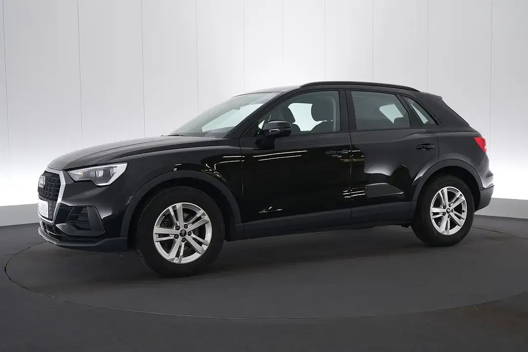 Audi Q3 - Thumbnail 12