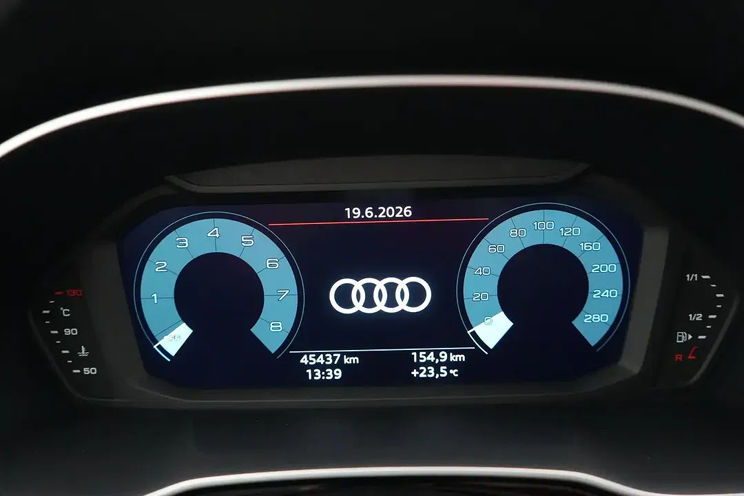 Audi Q3 - Thumbnail 14