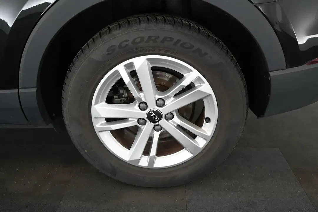 Audi Q3 - Thumbnail 19