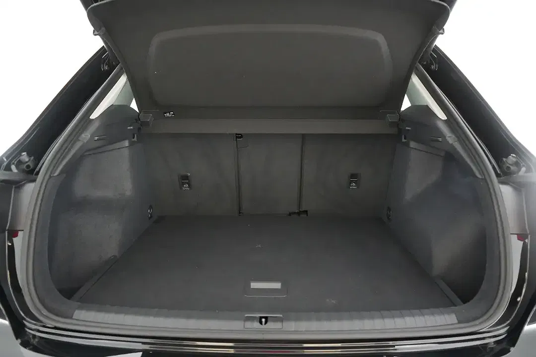 Audi Q3 - Thumbnail 21