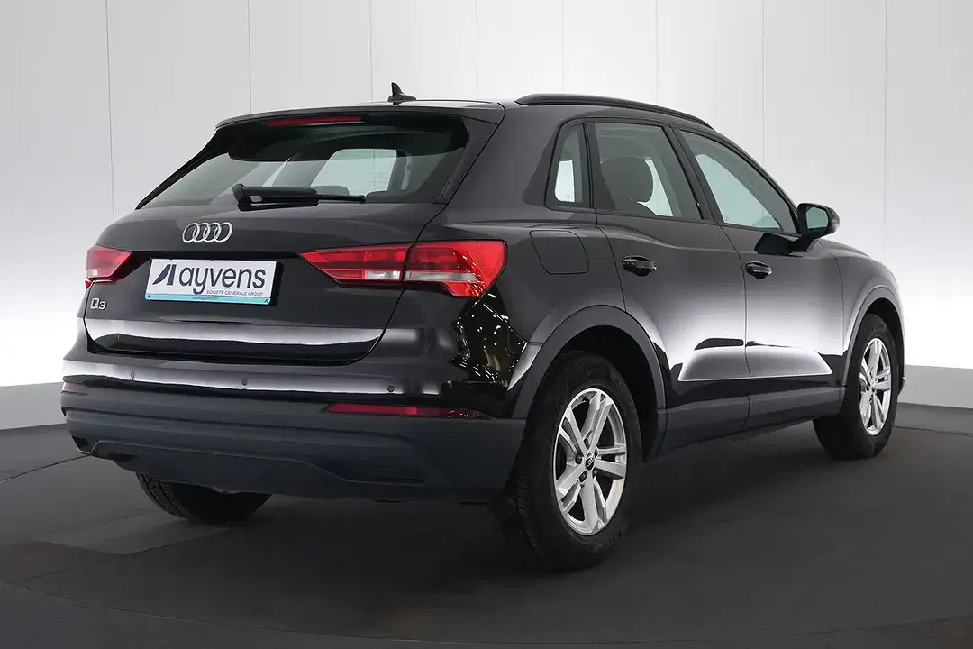 Audi Q3 - Thumbnail 7