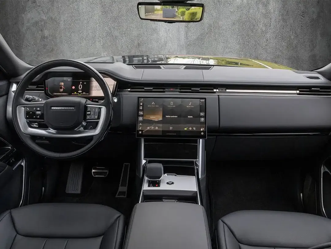 Land Rover Range Rover - Thumbnail 4