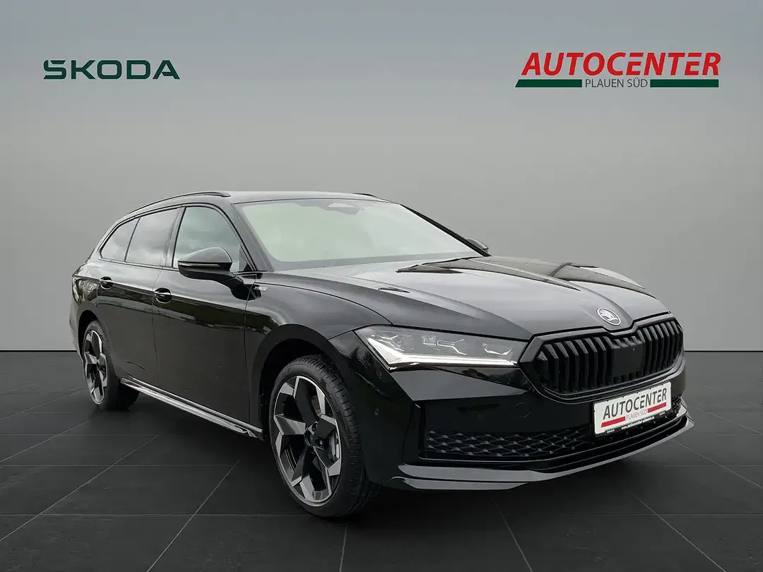 Skoda Superb - Thumbnail 2